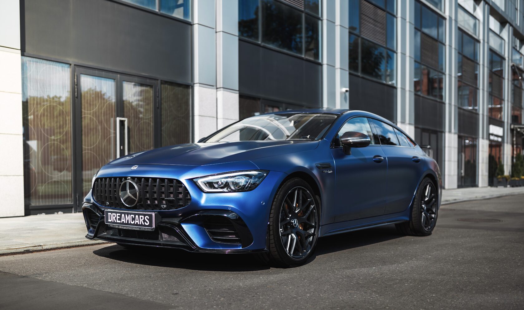 Аренда Mercedes AMG GT 63 S Four door в Москве, прокат Mercedes AMG GT ...