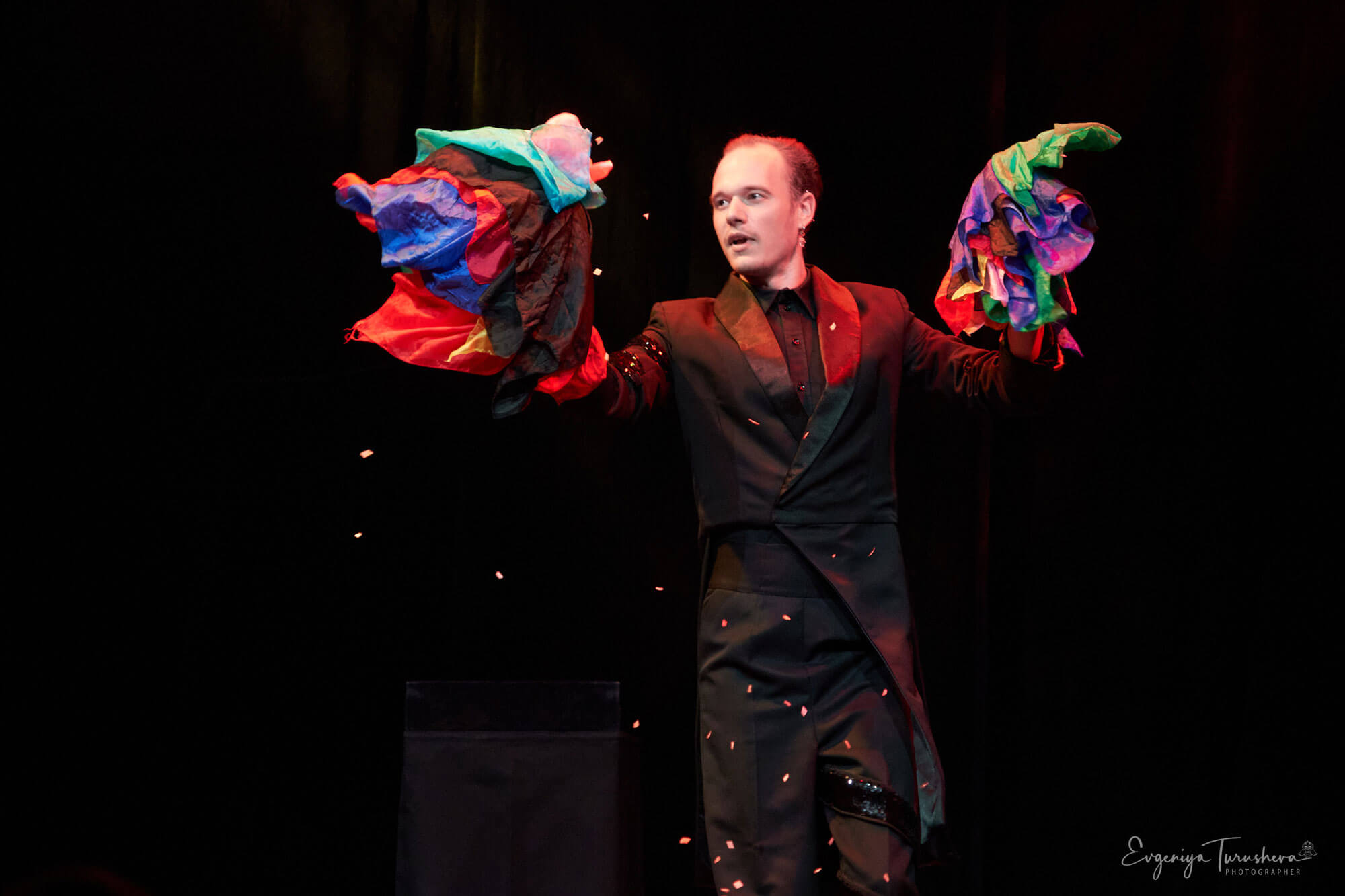 следите лучше за собой.