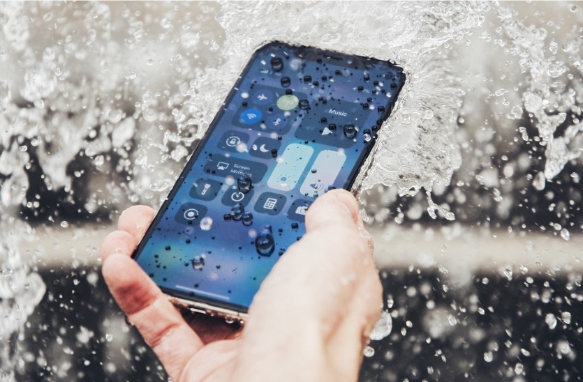 Вода в динамике телефона – как быстро устранить неполадку