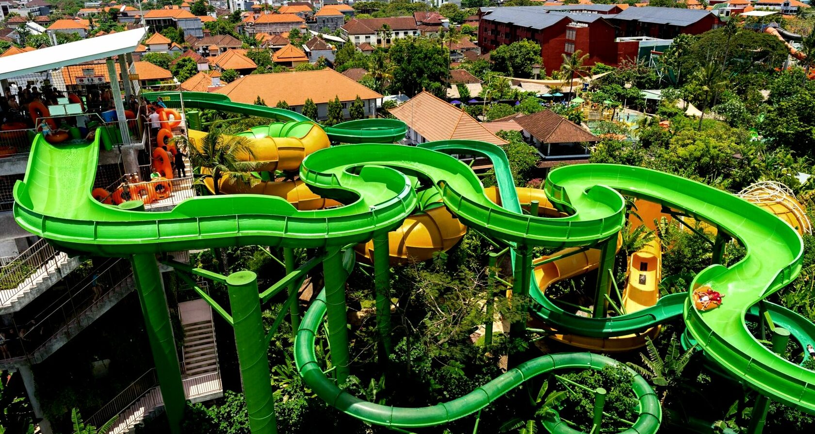 Аквапарк бали. Аквапарк Waterbom. Водный парк Бали. Waterbom Bali Indonesia.