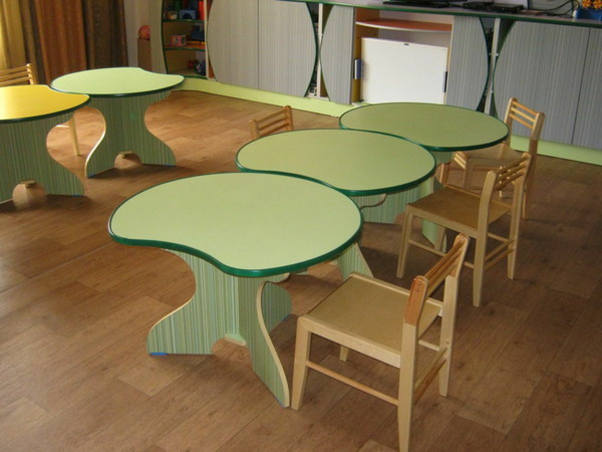 стол шестиместный для детского сада