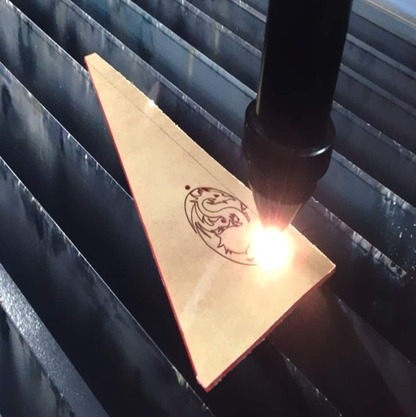 Производство и установка стальных букв