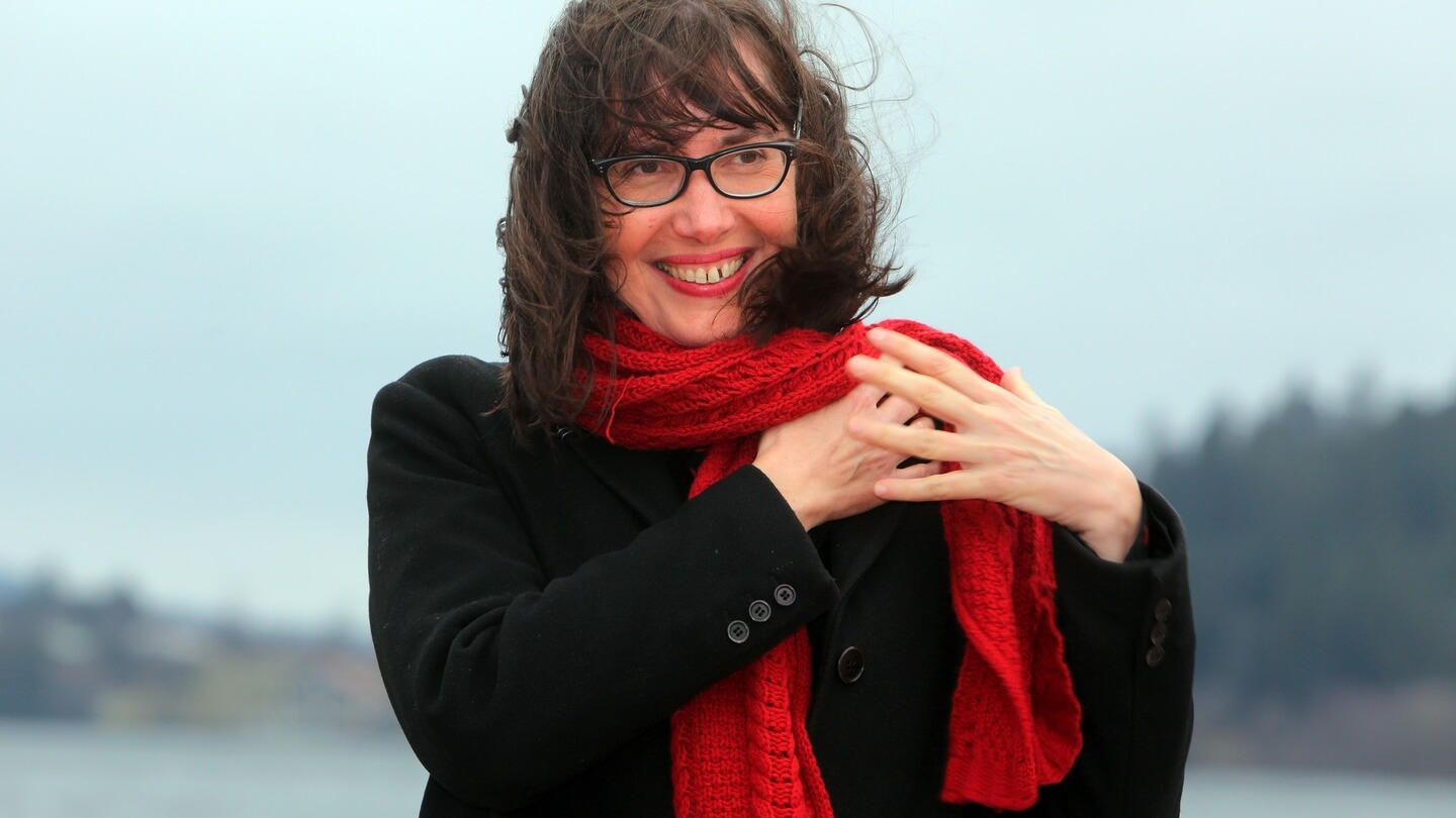 Люсиль Хаджихалилович. Люсиль Эмина Хаджихалилович. Lucile Moreno. Люсиль Хадзихалилович Режиссер