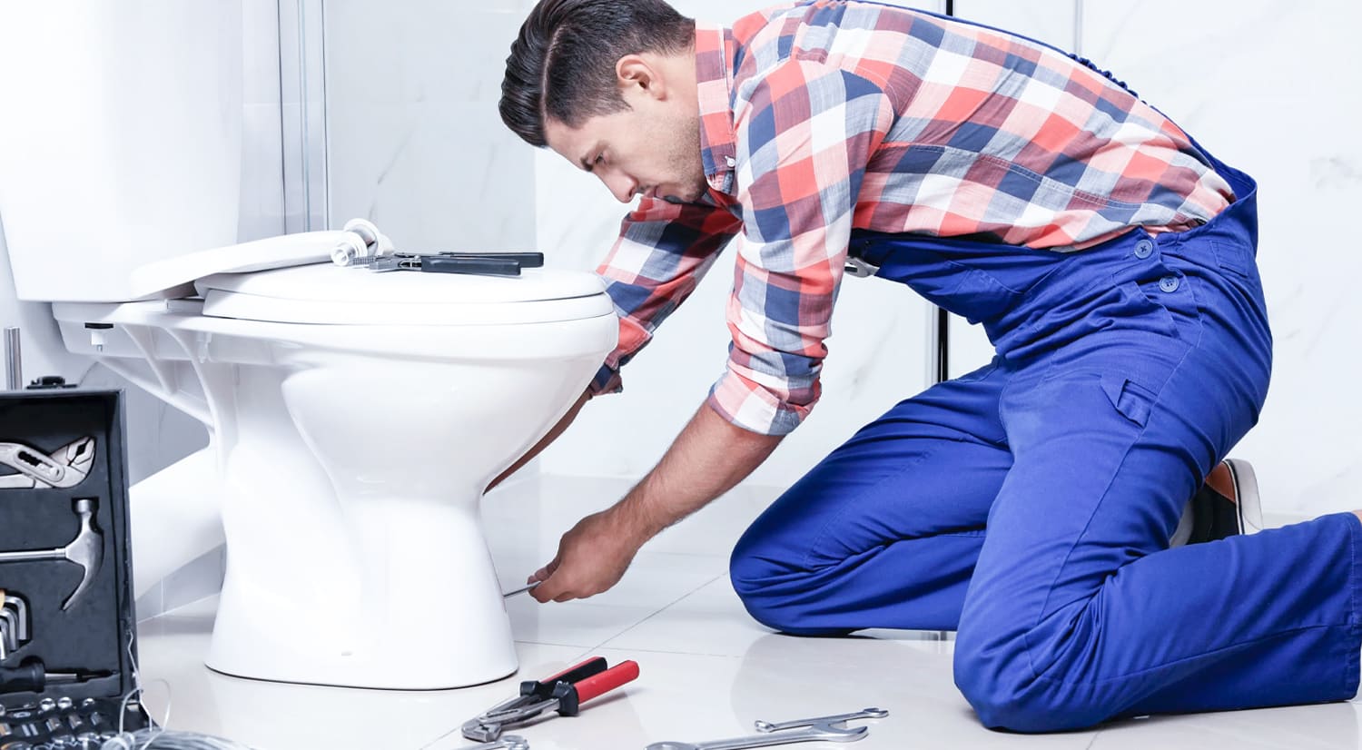 засор писуара сантехник