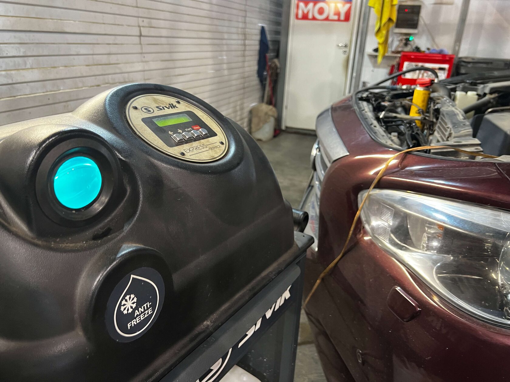 Заменили антифриз установкой на Infiniti JX35