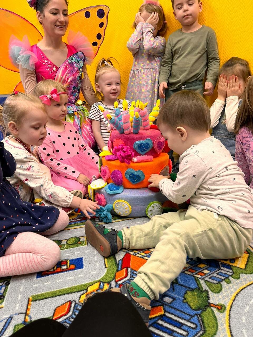 детский сад платные группы. детский сад платные группы. платный садик. детский садик развитие 21 век москва. школа марьино имени маршала авиации а.