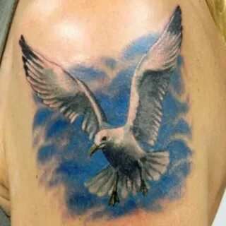 Что может означать татуировка «чайка»