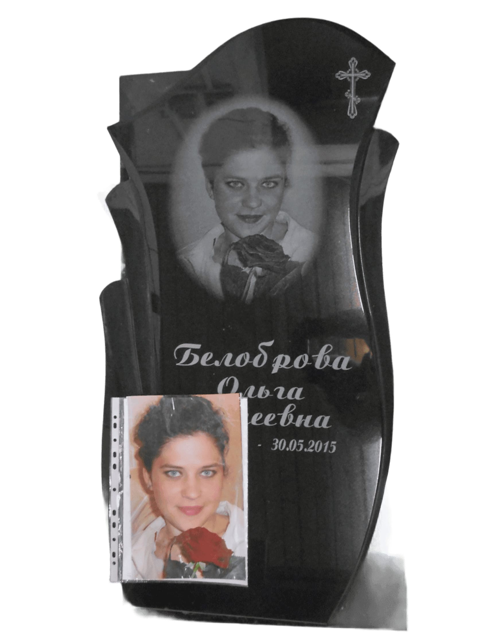 Памятник из Китайского гранита с вырубной формой, размер 1000х500