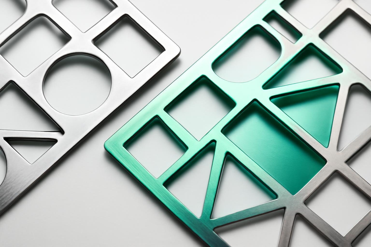 Logo for a startup with zero budget: constructors and templates