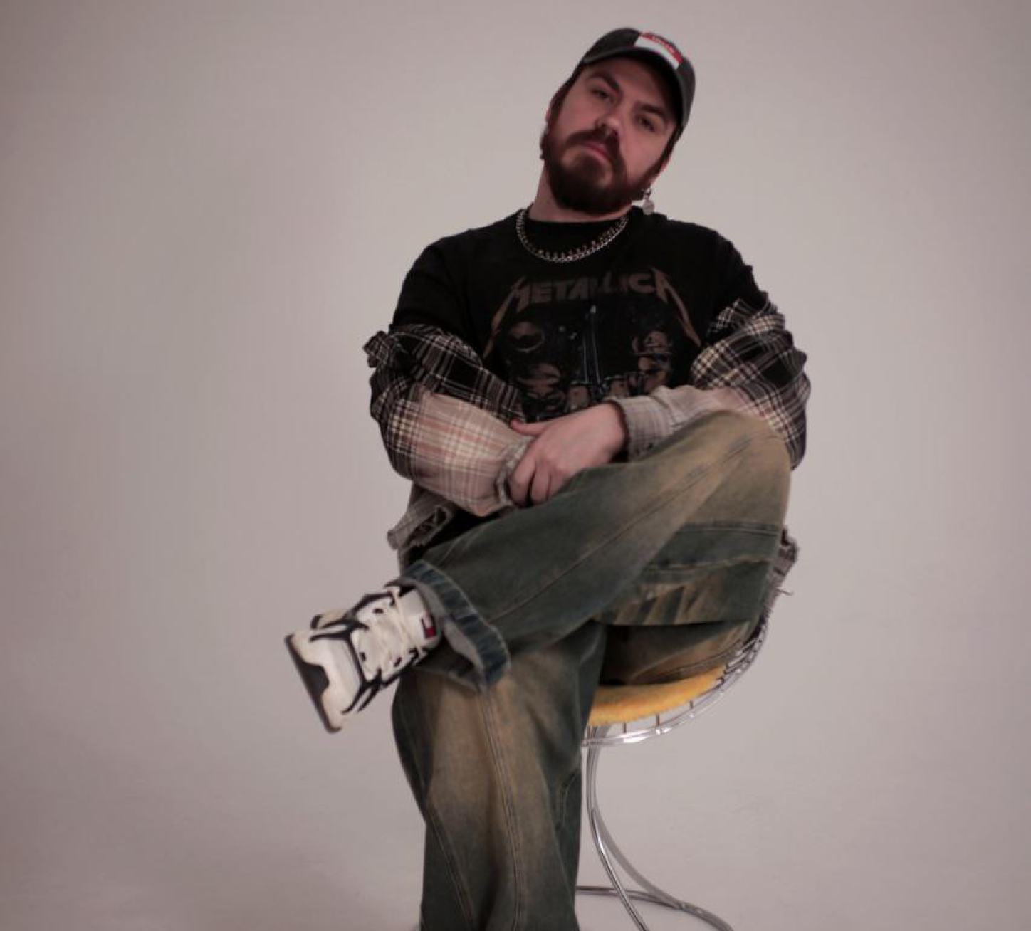 Илья Николаев