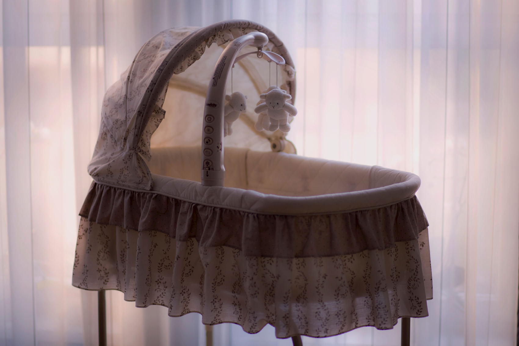 Плетеная люлька - удобное гнездышко для вашего малыша