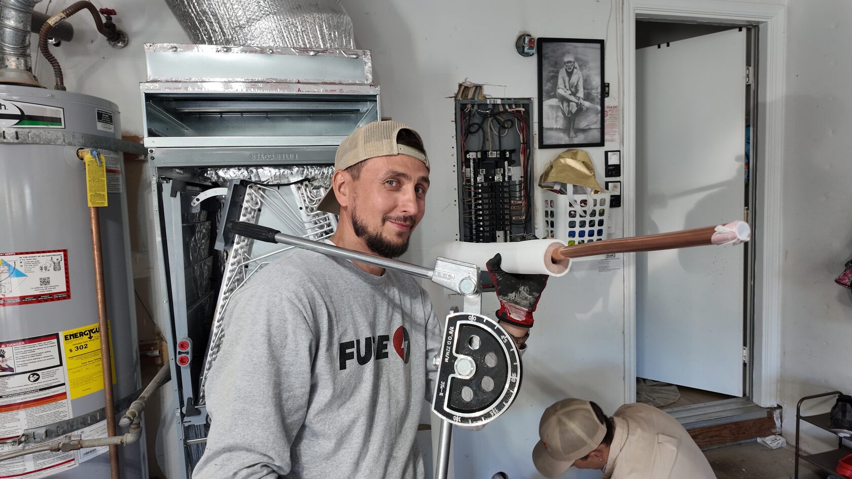 technicians decides which is better electric furnace vs heat pump at home