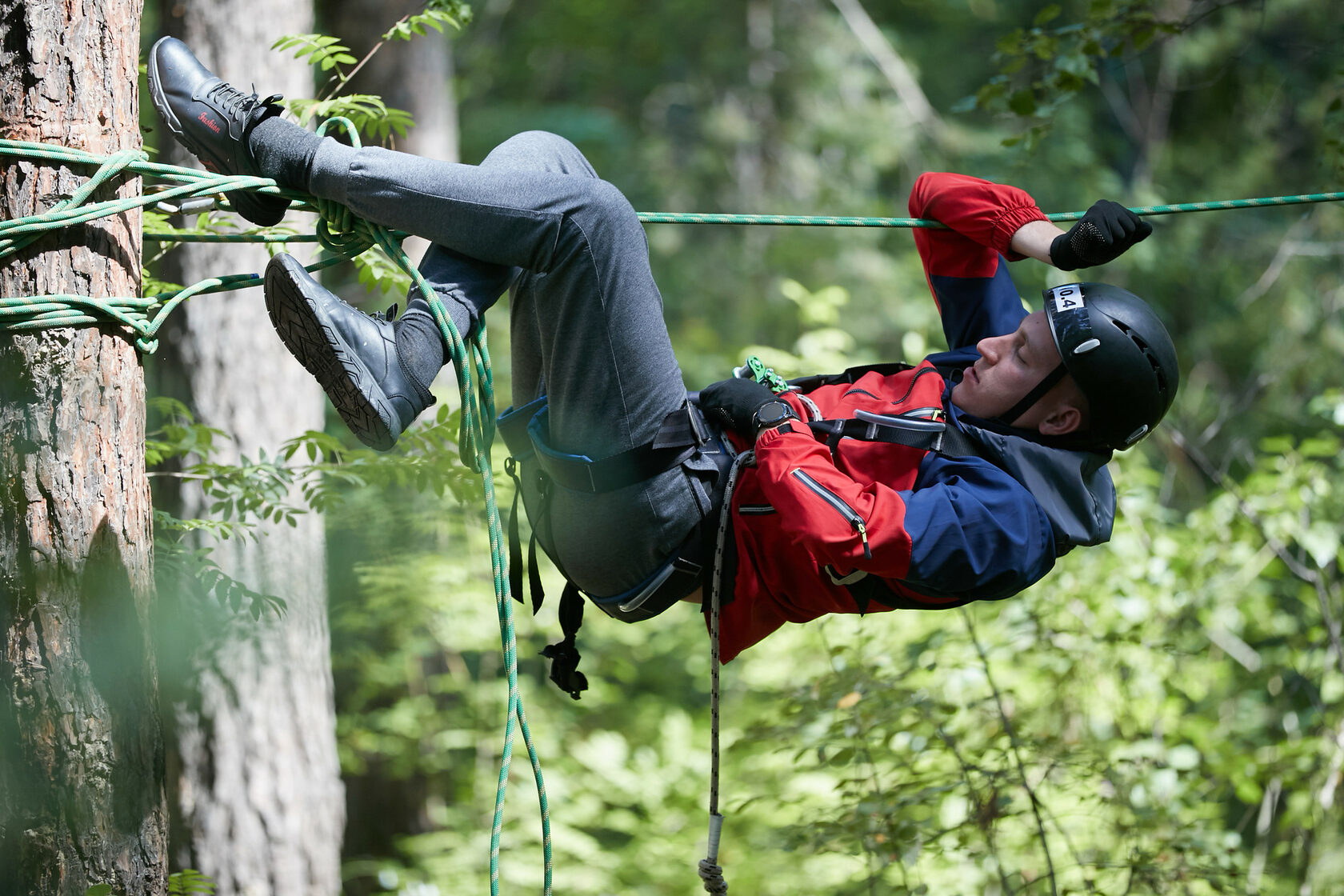 Application of Pulleys in Climbing and Mountaineering