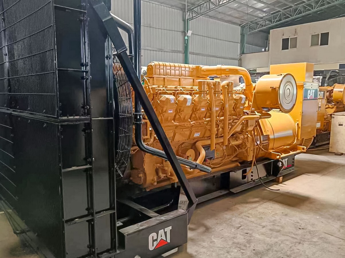 ДЭС Caterpillar C32 мощностью 800 кВт для ГОК