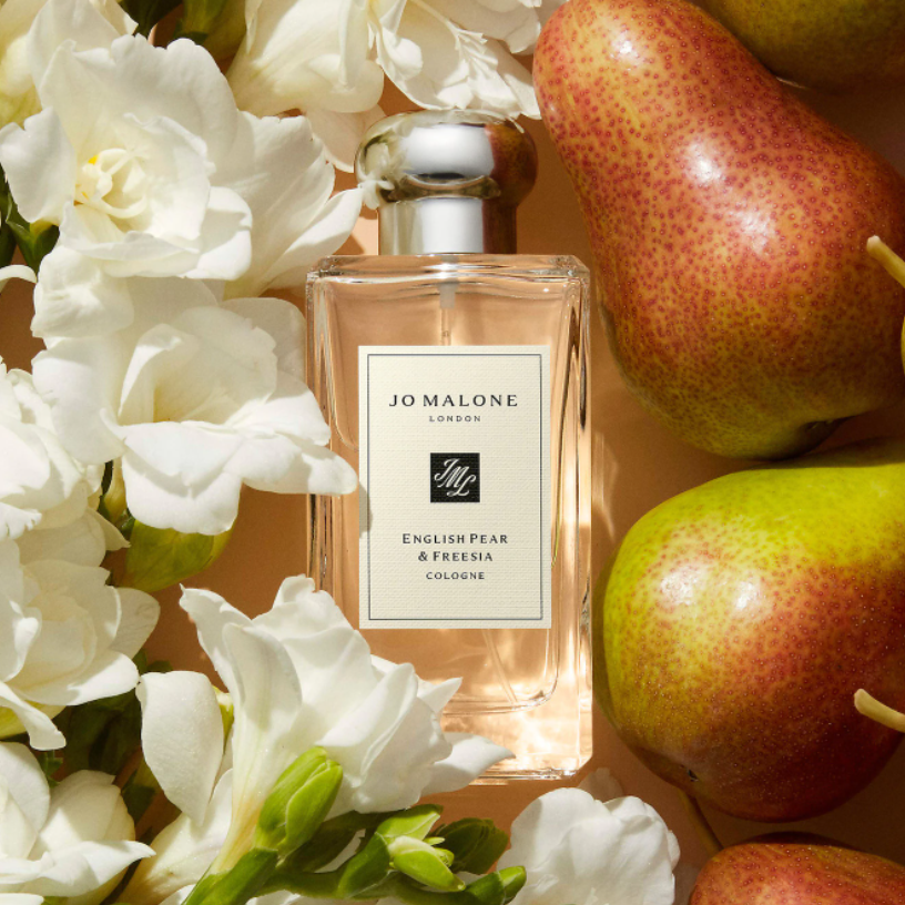 Malone english. Парфюм Jo Malone English Pear. Jo Malone English Pear Freesia Cologne. Jo Malone English Pear and Freesia. Jo Malone духи English Pear Freesia.