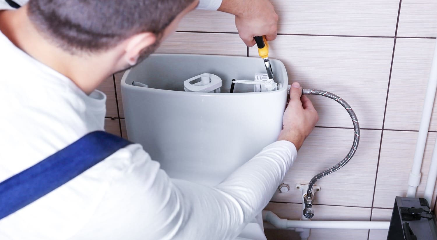 заменить унитаз