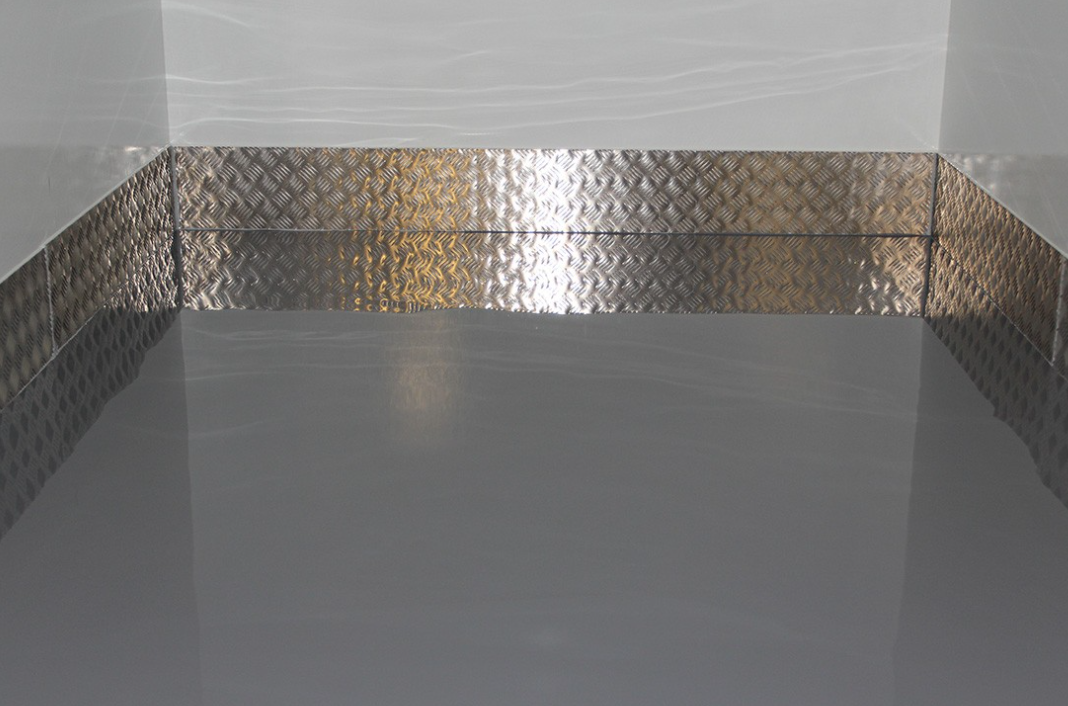 прицеп рефрижератор Стандарт из нутри