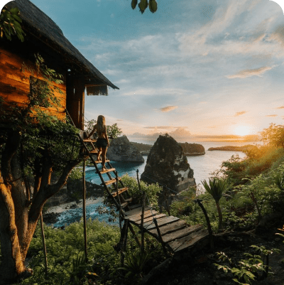 You will visit Three Houses on a land tour in Nusa Penida