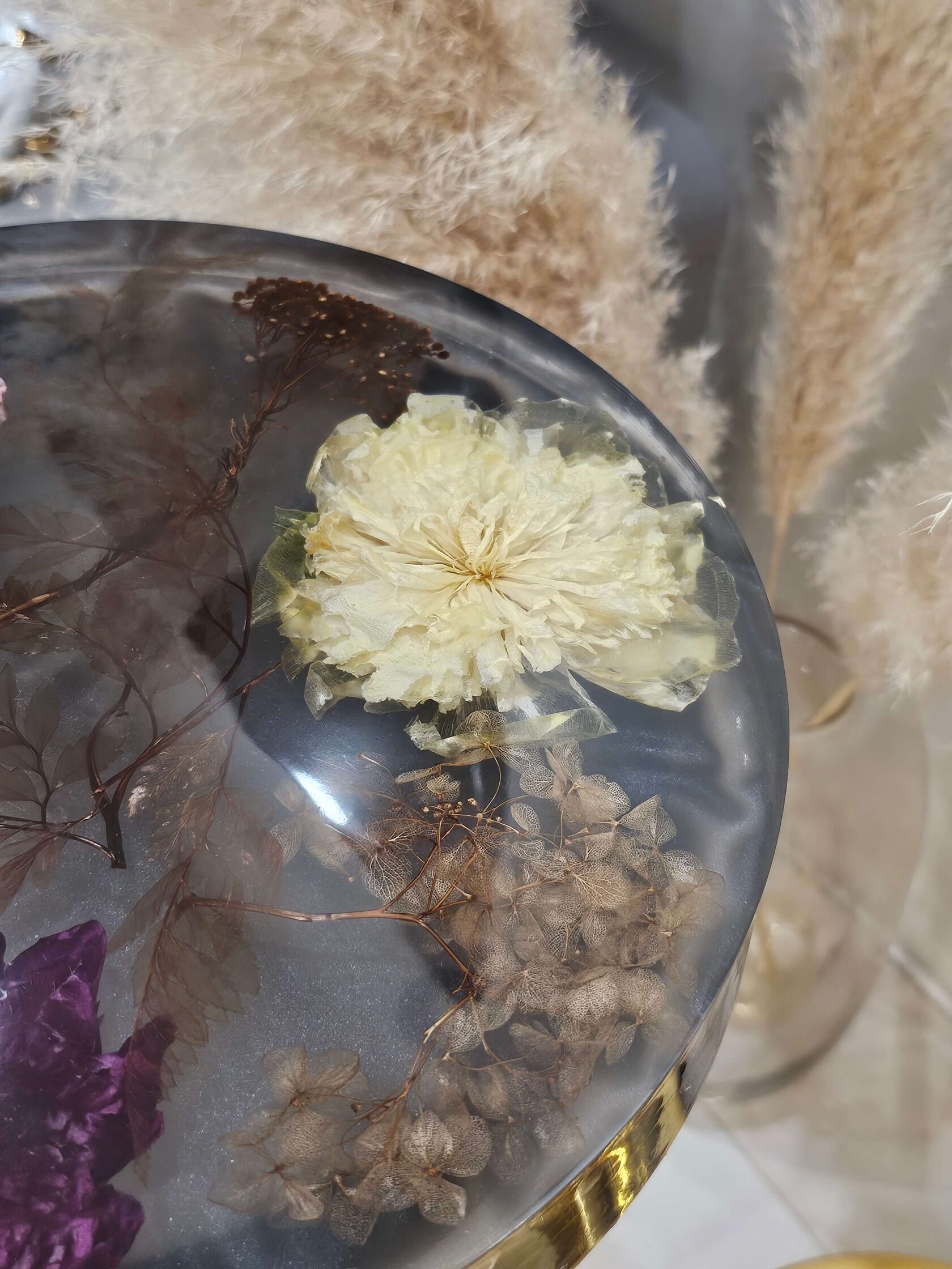 Журнальный стол из эпоксидной смолы предметное фоно