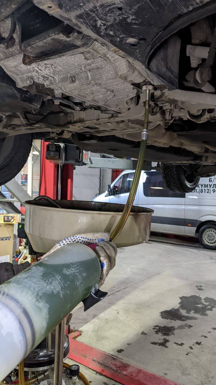 Заправка DSG маслом Motul Multi DCTF