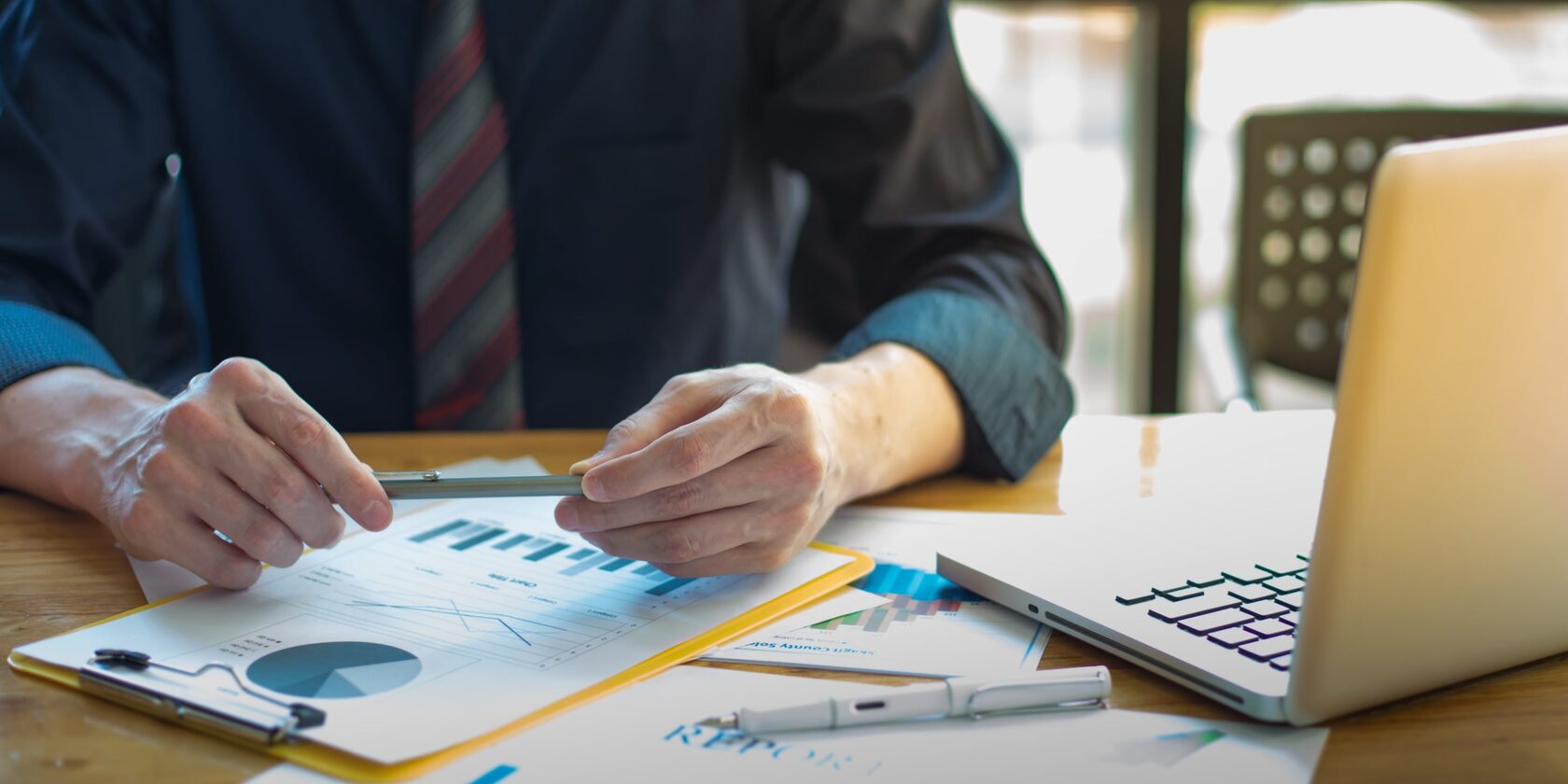 Enterprise financial planning Management accounting setup Financial management consulting How to improve the financial model Business investment support Strategic financial planning