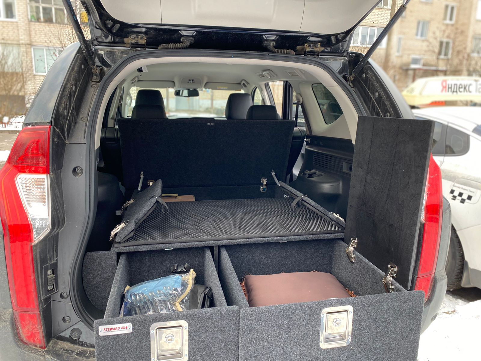 Органайзер паджеро спорт. Steward 4x4 Прадо 150.