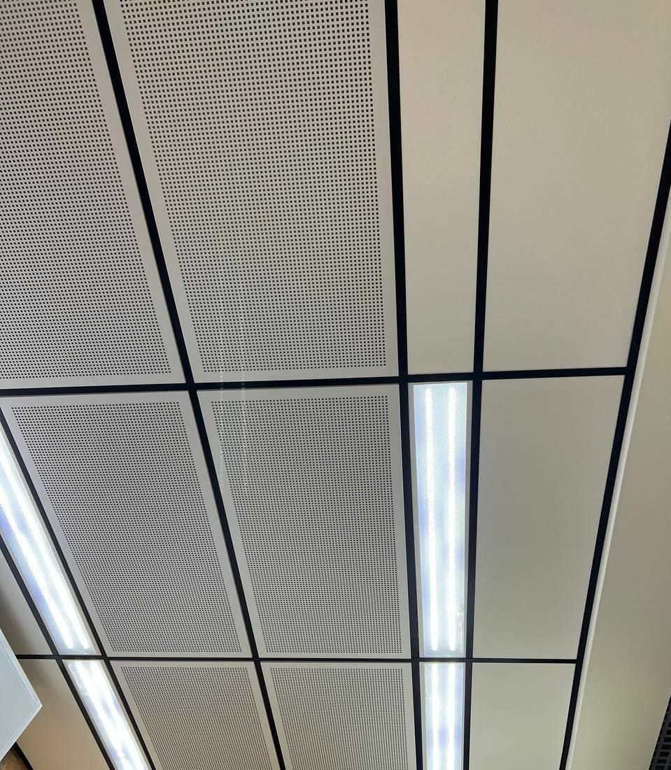 Купить подвесные потолки, Грильято, Кассетные, Реечные.