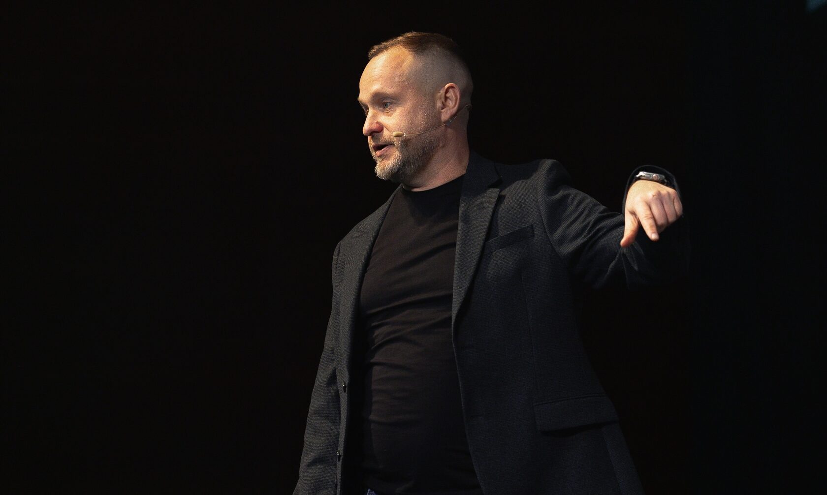 Виталий Койрах