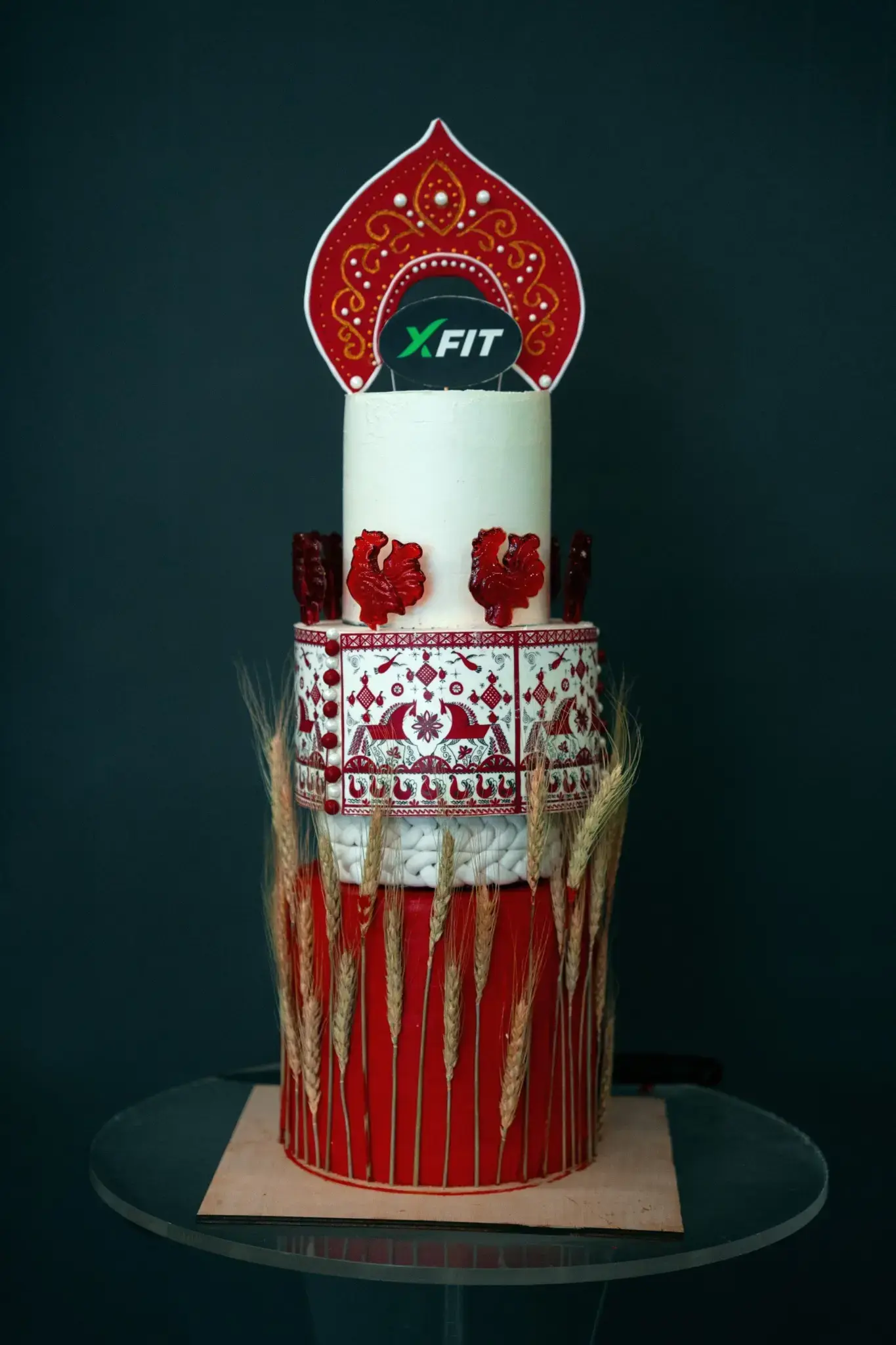 Корпоративный торт для X-Fit