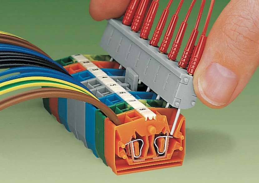 Как пользоваться клеммниками. Клеммная колодка ваго. Клеммник WAGO 264. Колодка клеммная WAGO WAGO. Клеммники ваго проходные.