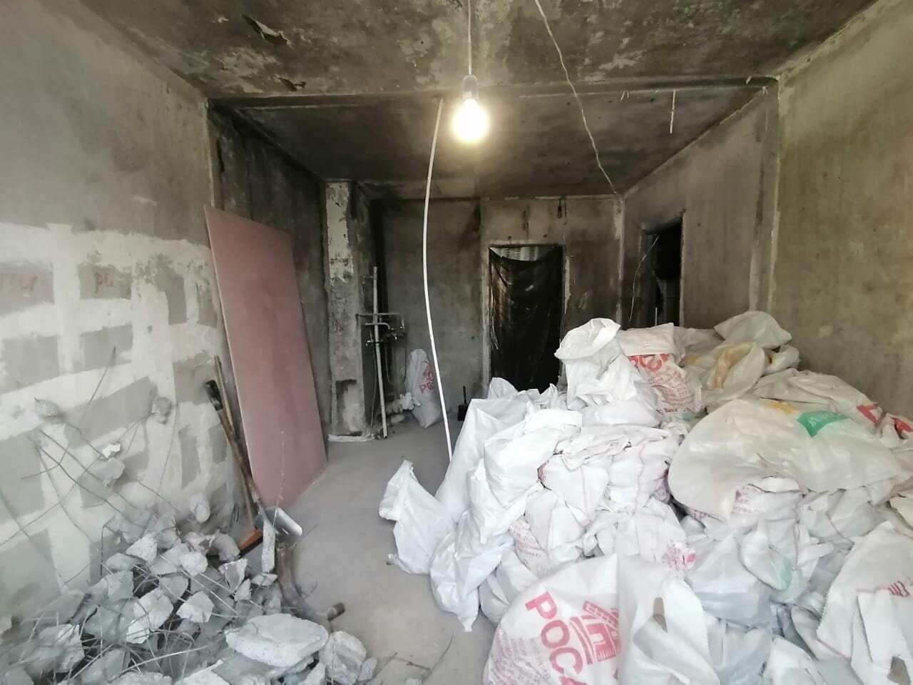 До демонтажа натяжного потолка