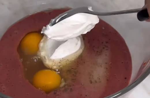 Приготовление печеночного торта из куриной печени: шаг 2