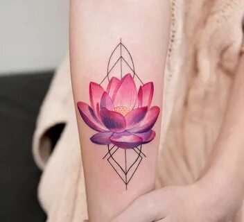 Значение цветка лотоса в татуировках