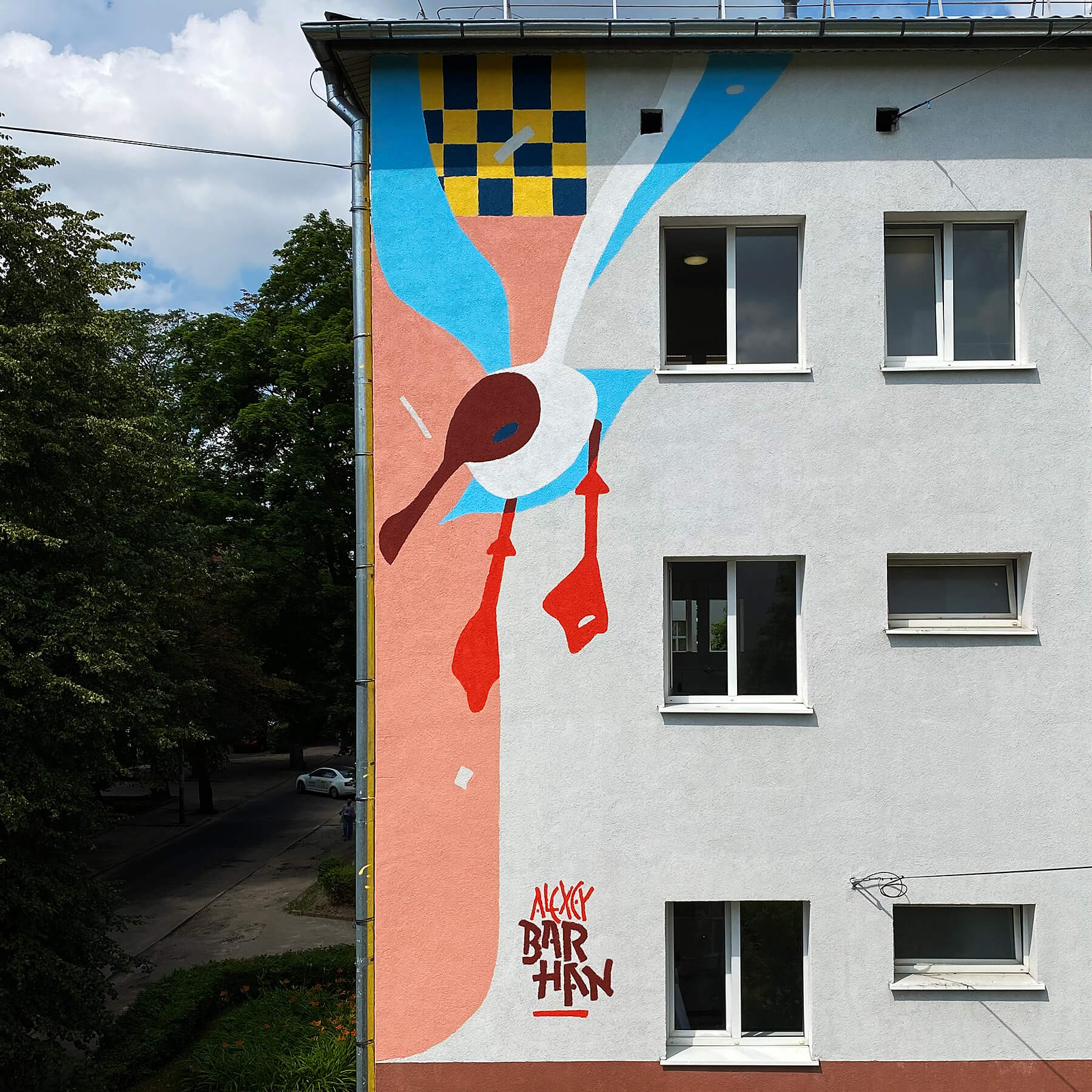 Роспись в Калининграде. Мурал авторства Алексея Бархана.