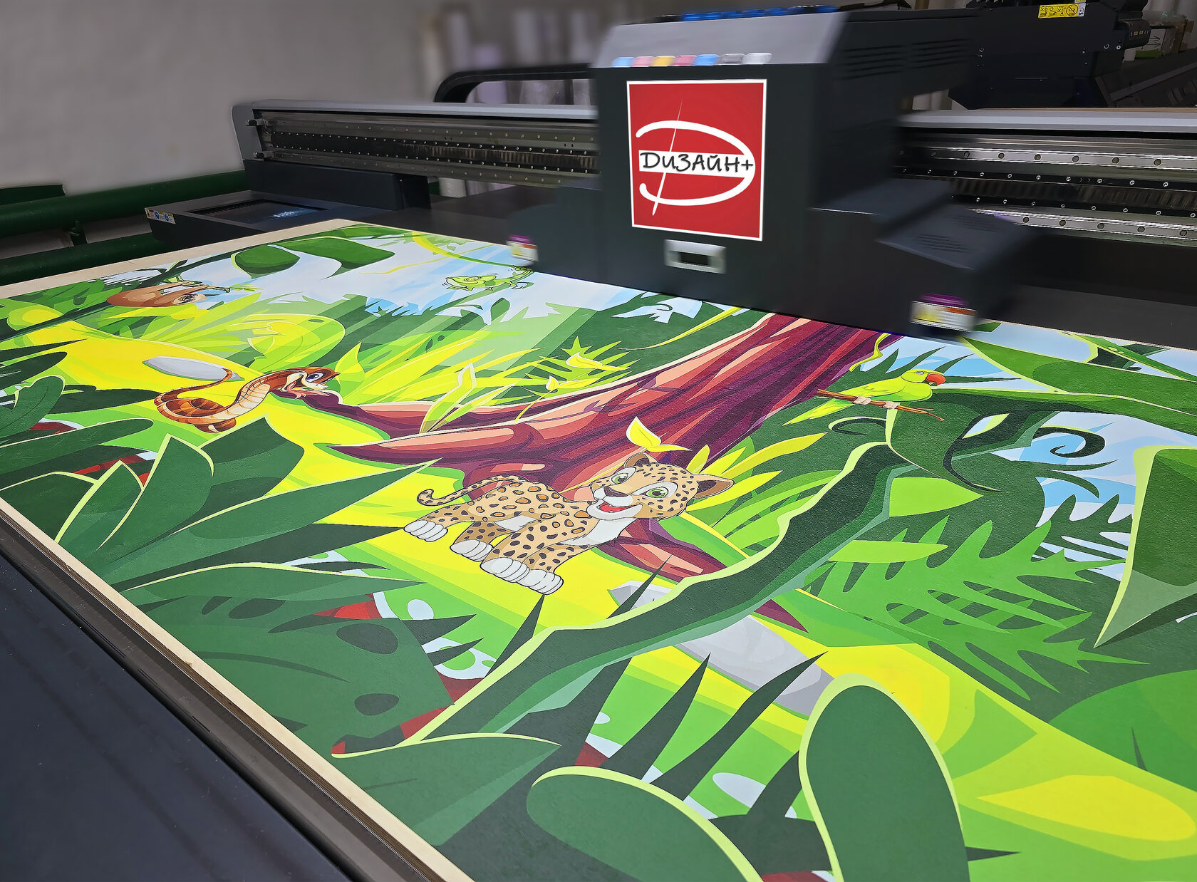 УФ печать на акриле и дереве образец