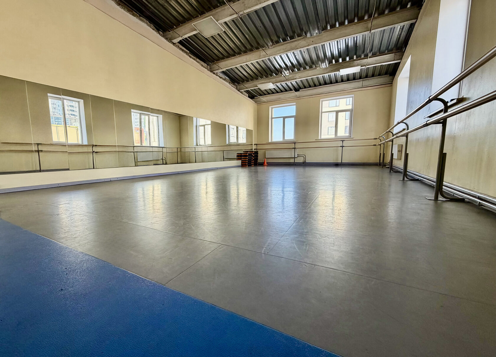 Аренда зала хореографии для танцев и подготовки фигуристов