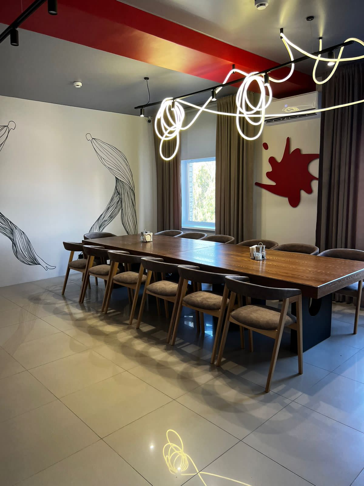 Кафе вилка ижевск. Вилка ижевск кулинарная студия ижевск. Студия вилка ижевск. Да шеф ижевск кулинарная студия. Концепт кулинарная студия ижевск.