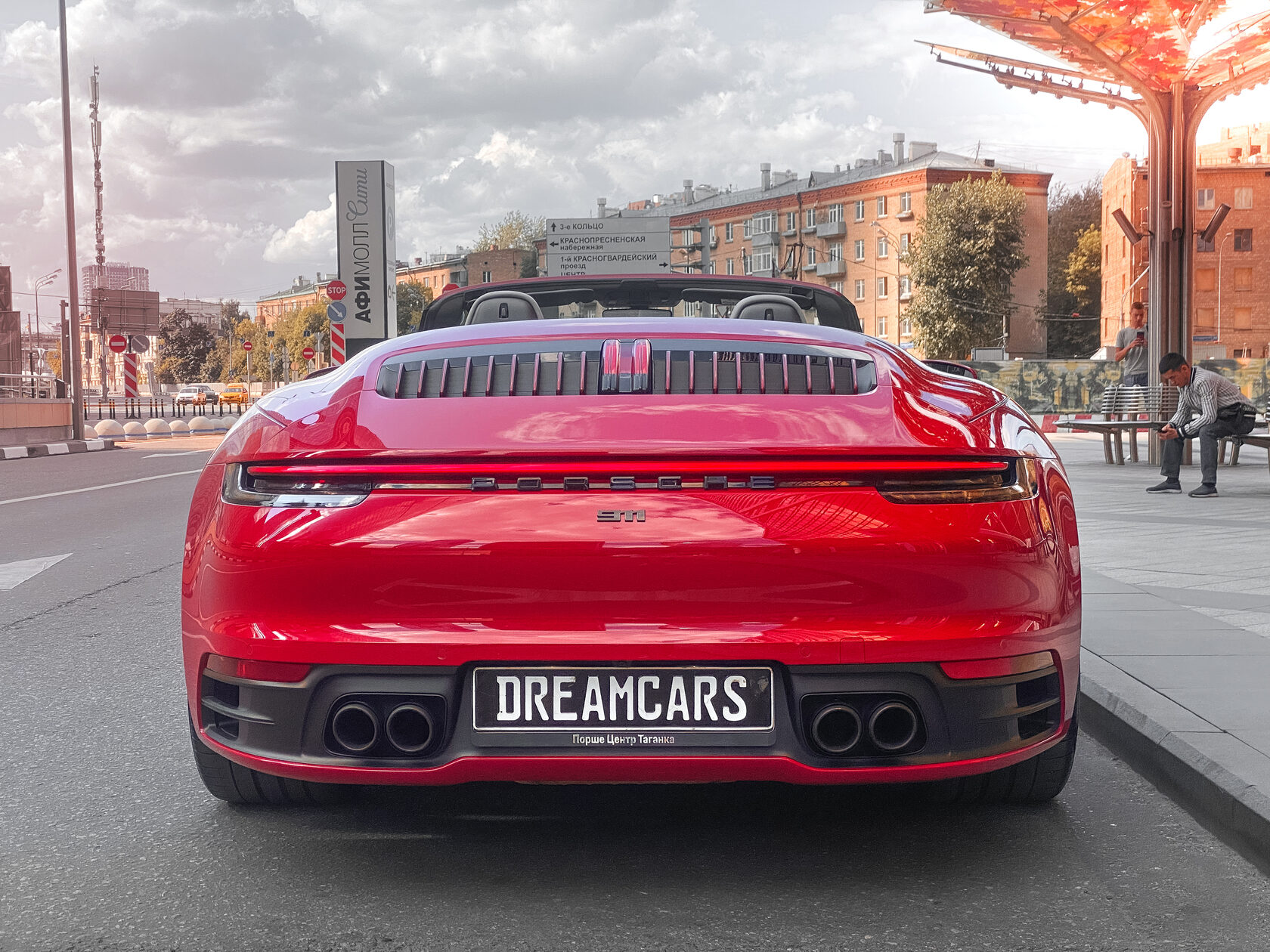 Аренда Porsche 911(992) Carrera 4S, прокат автомобилей Porsche 992 в Москве  - MoscowDreamCars