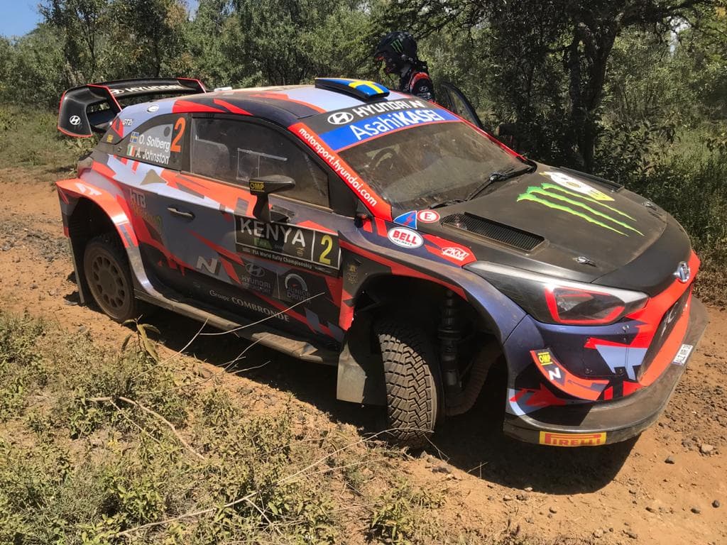 Hyundai i20 Coupe WRC Оливера Сольберга после аварии на шейкдауне ралли Сафари 2021