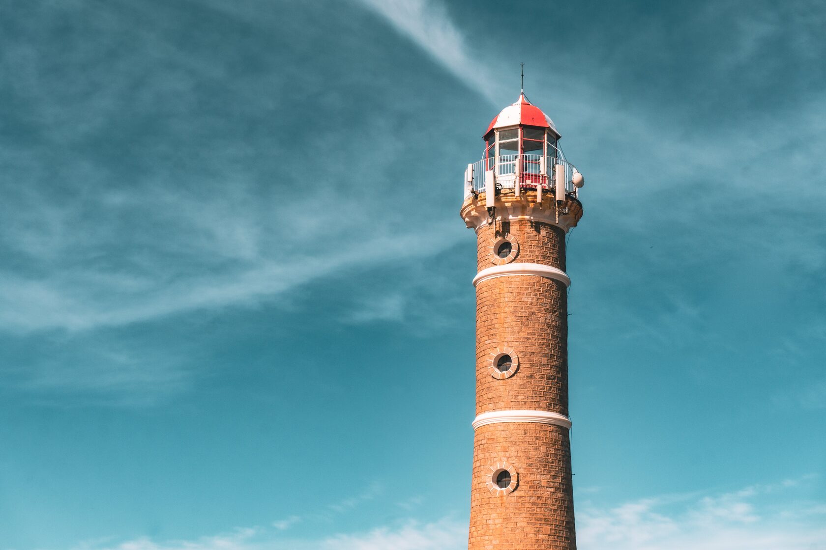 where is uruguay, where is uruguay located, where is uruguay located on the map, where is ciudad de la costa in uruguay, where is uruguay on a south america map