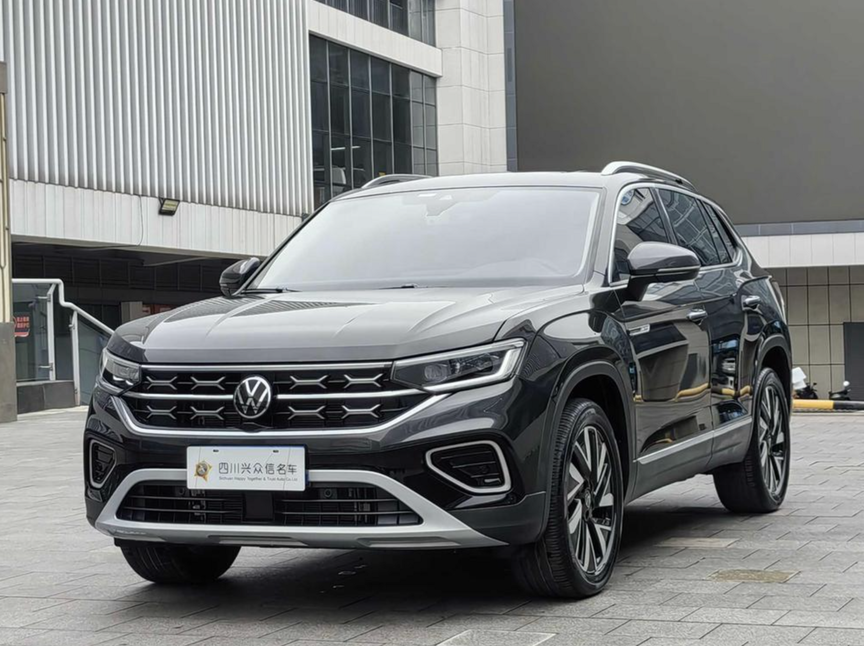 Volkswagen Tayron из Китая под заказ