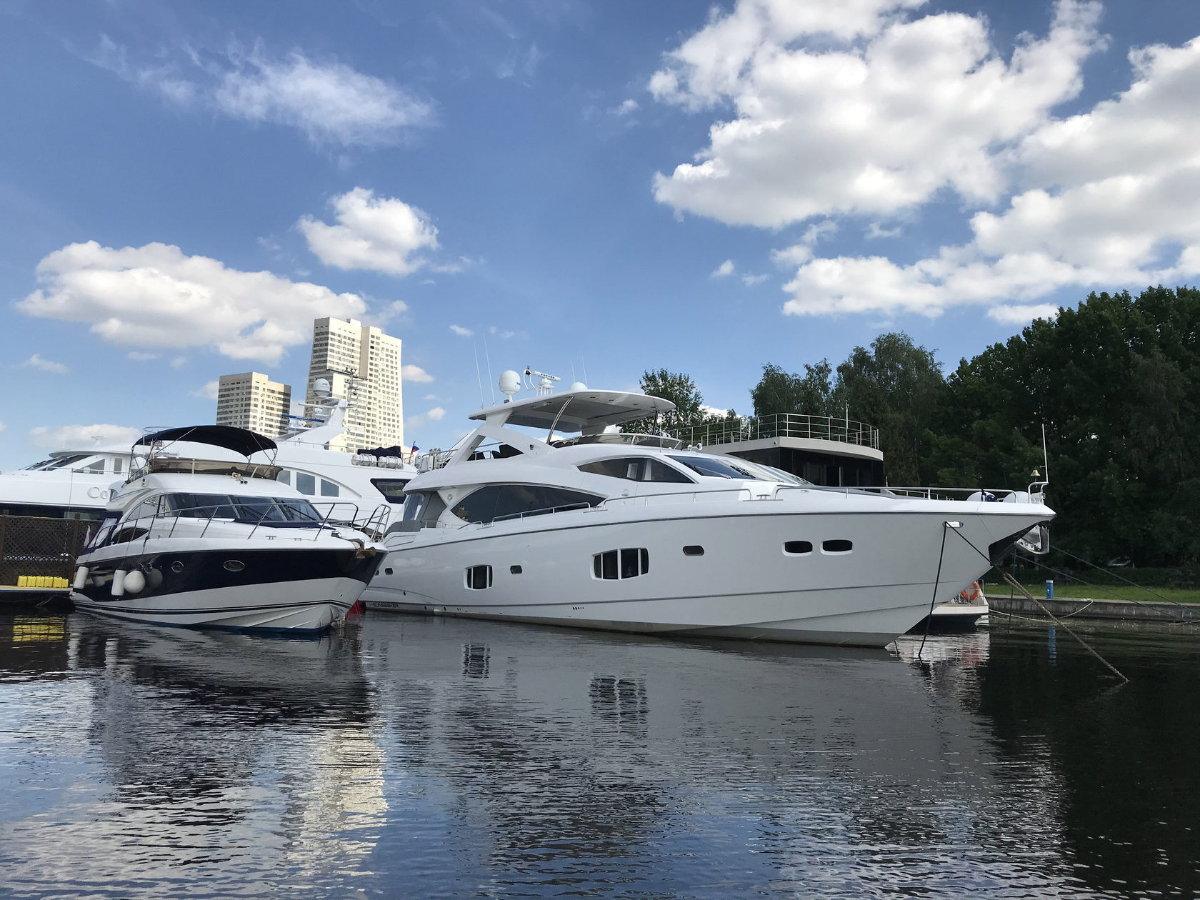 BoatRent | Аренда яхт в Москве и Подмосковье