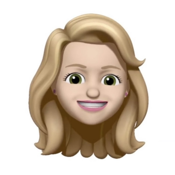 Memoji. Эмодзи девушка блондинка. Мемоджи русая. МИМОДЖИ блондин. ЭМОДЖИ девочки с кудрявыми волосами.