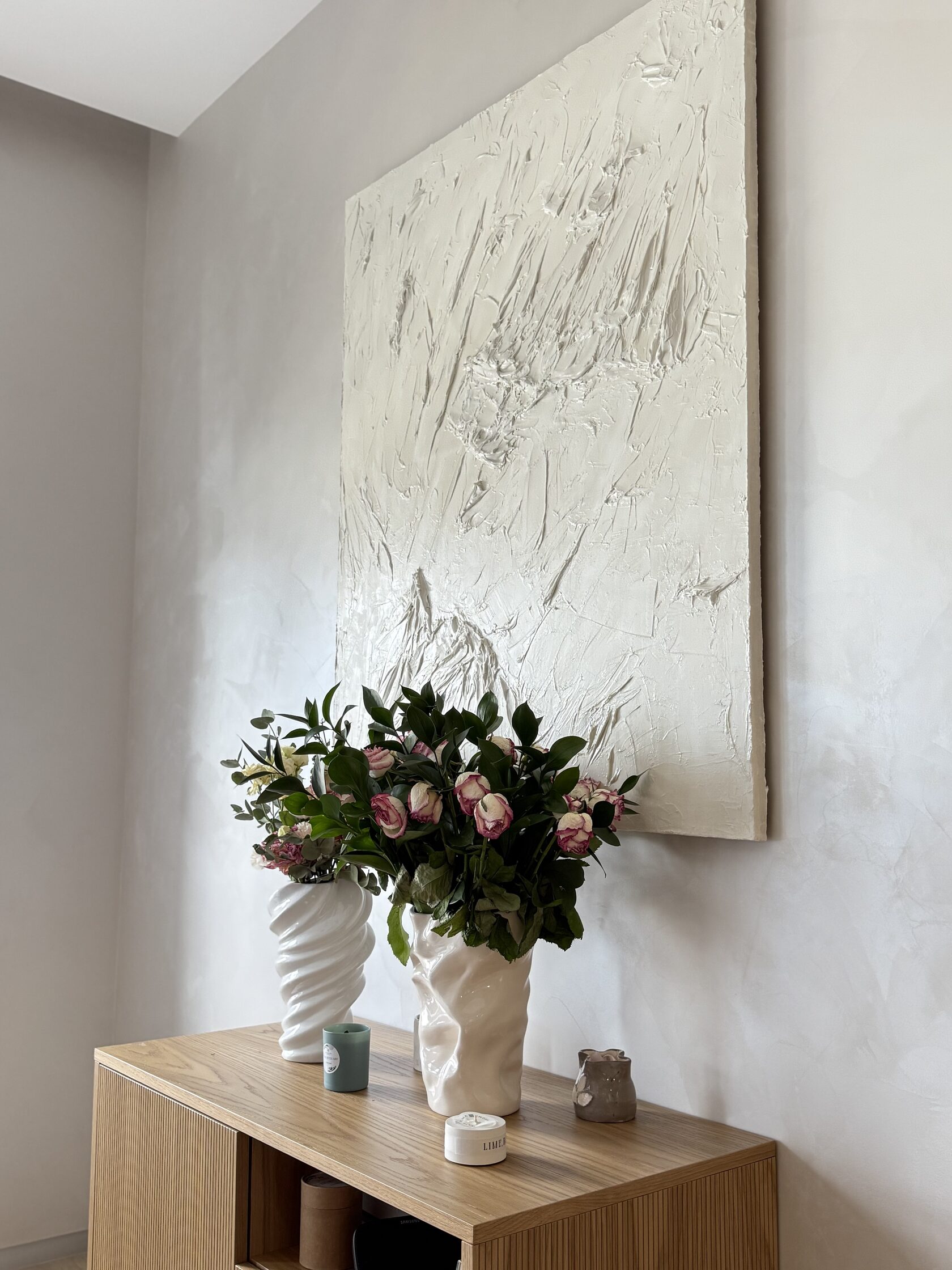 Выбрать картину в гостиную