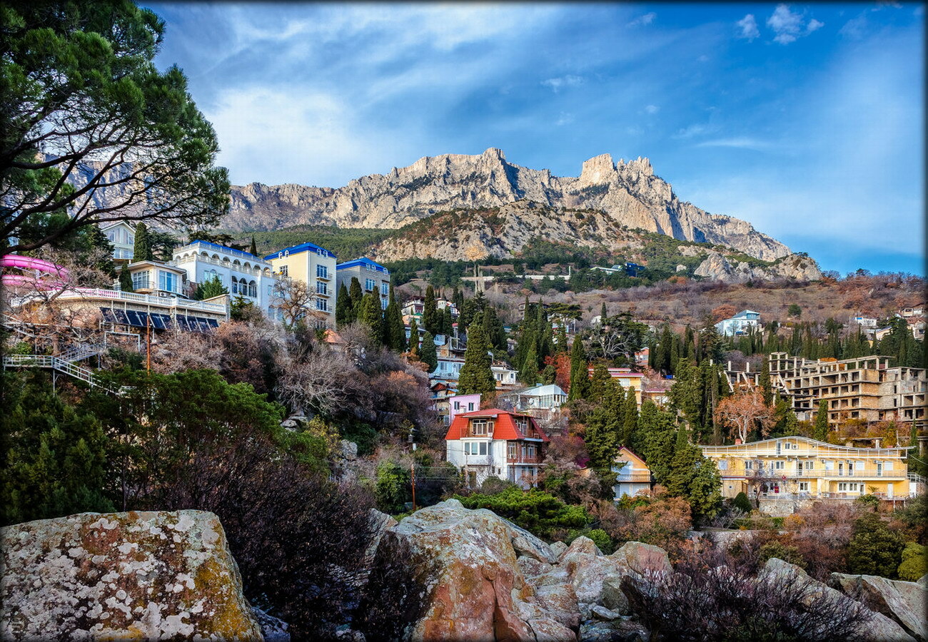 самые красивые города крыма у моря