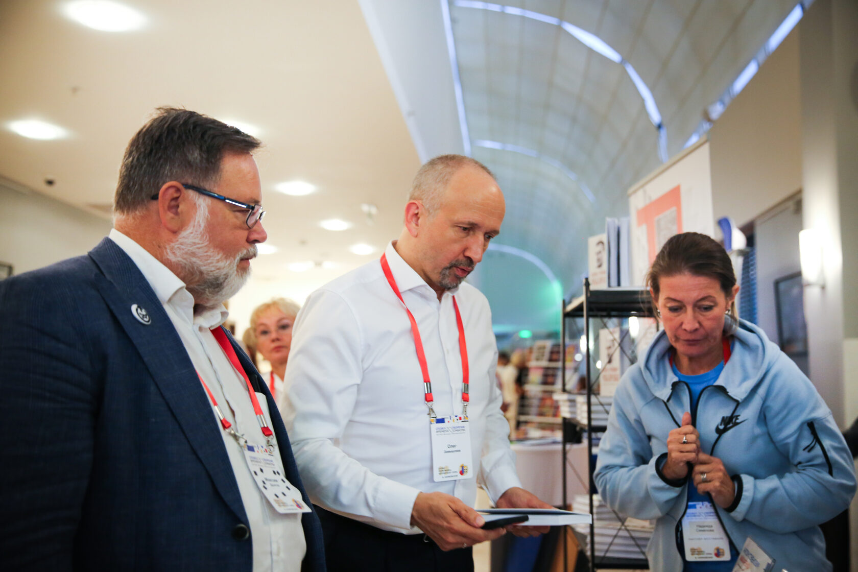 Максим Долгов