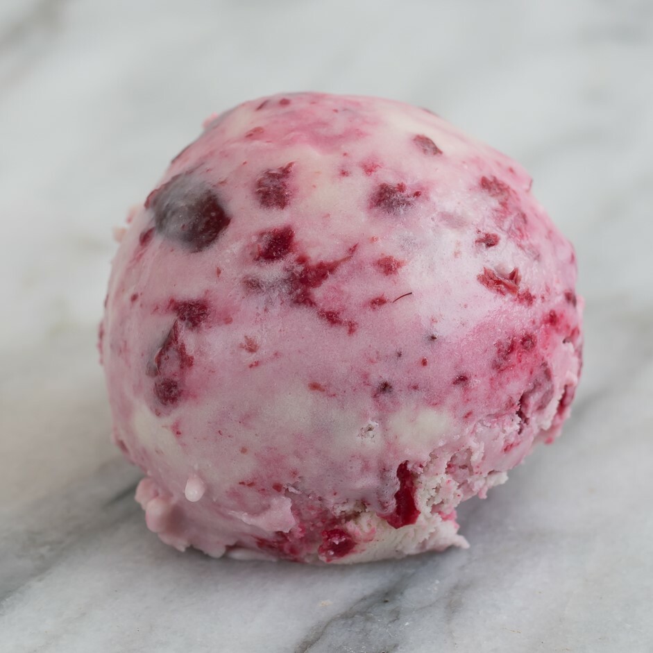 Вишневый сюрприз