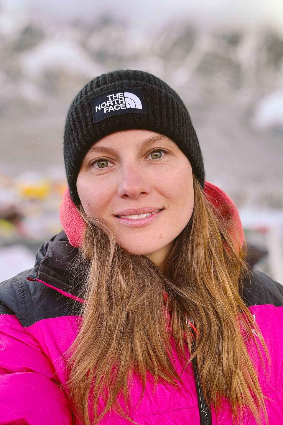 Дарья Борисова на лекции про Эверест в Алматы