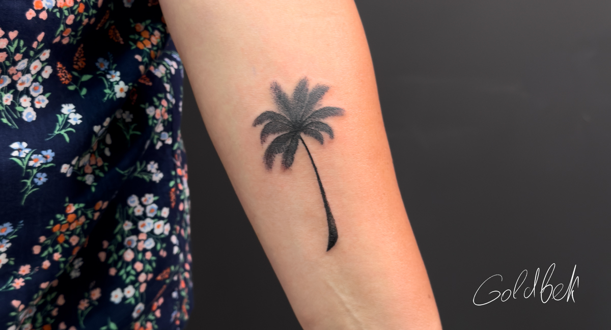 Palm Tattoo Madeira