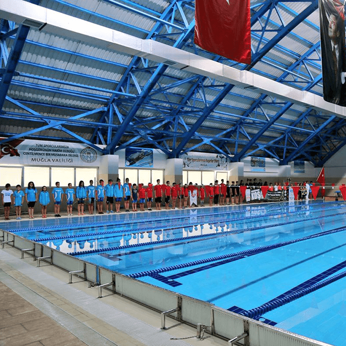 paneli-razvorota-povorota-dlya-basseyna